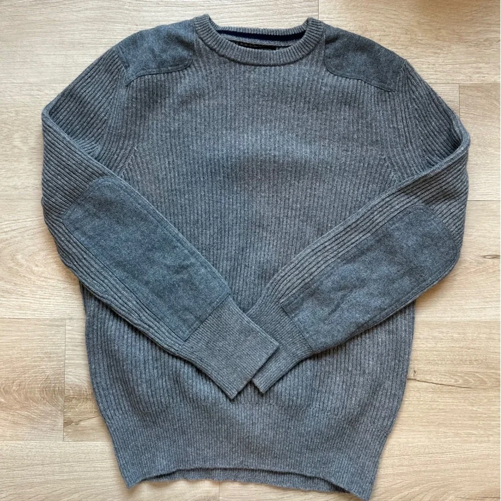 Banana Republic Men's M Gray Wool Blend Ribbed Elbow Patch Crewneck Sweater